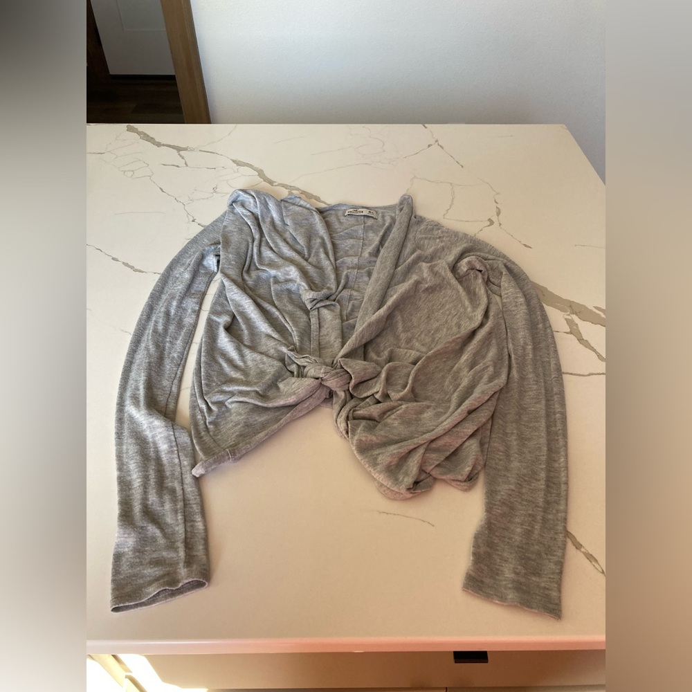 Women hollister m/l grey silver long sleeve open front cardigan sweater wrap top